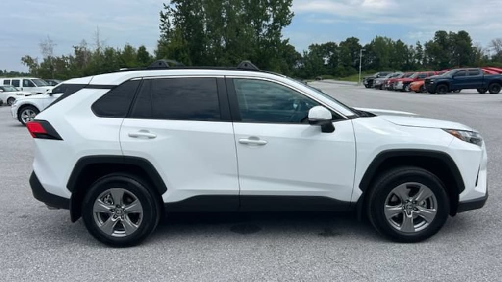 Used 2024 Toyota RAV4 XLE SUV