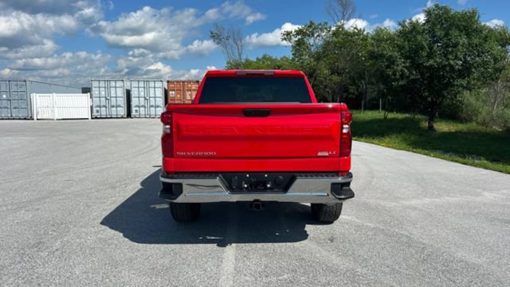 New 2026 Chevrolet Silverado 1500 LT Truck Crew Cab