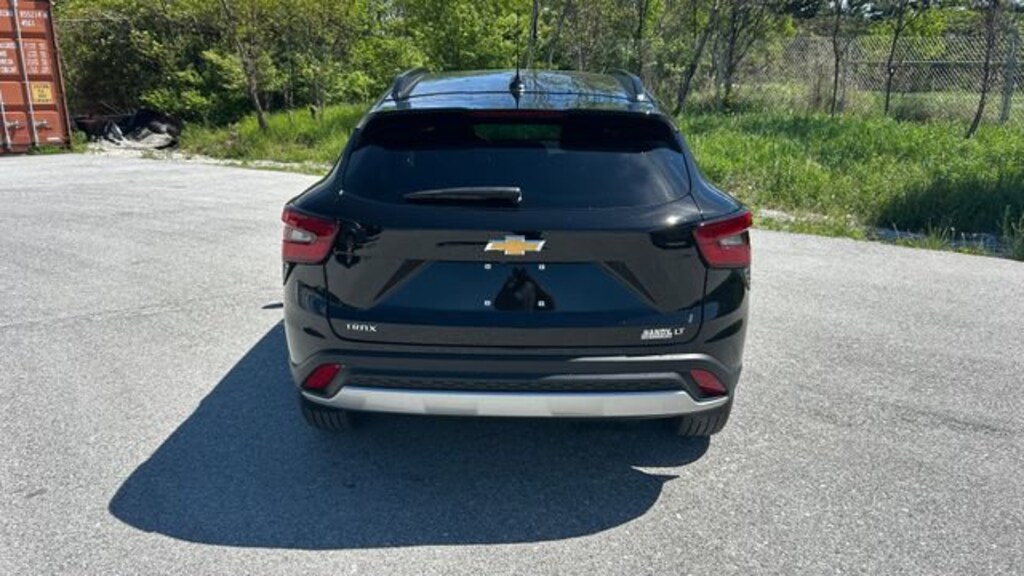 New 2026 Chevrolet Trax LT SUV