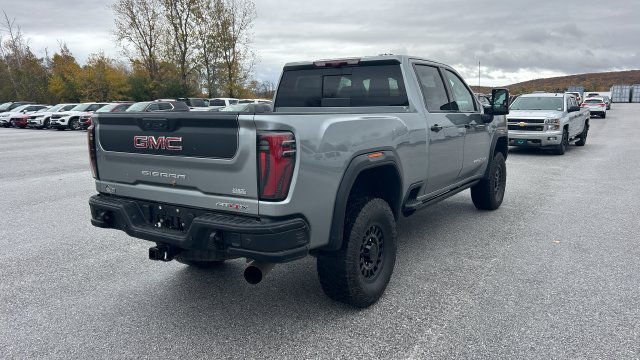 2025 GMC Sierra 2500HD AT4X - Photo 9
