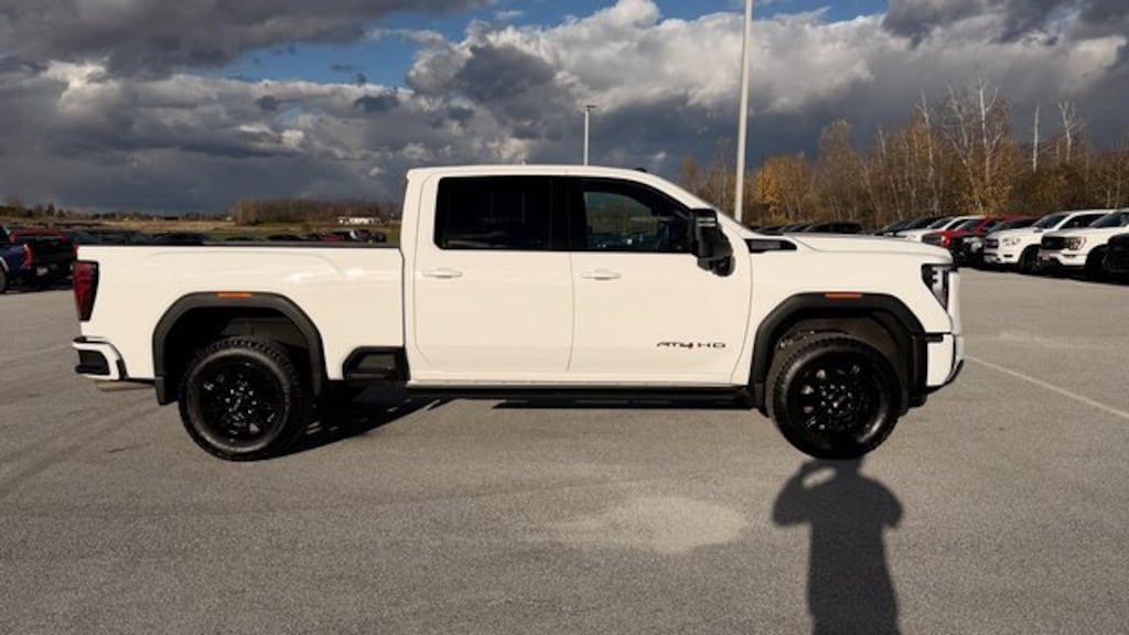 Used 2024 GMC Sierra 2500 HD AT4 Truck Crew Cab