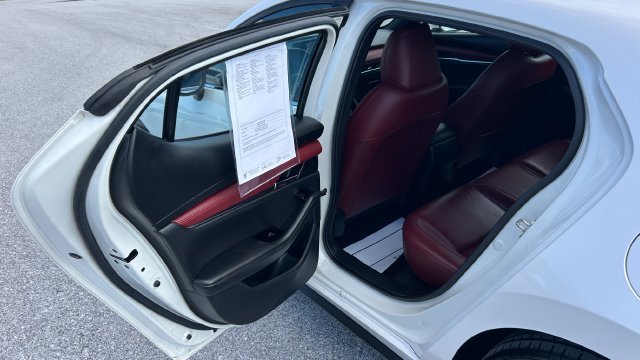 2021 Mazda Mazda3 Premium - Photo 28