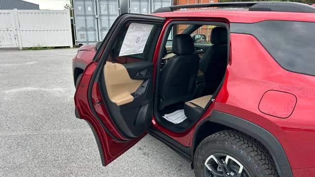 2027 Chevrolet Equinox ACTIV - Photo 27