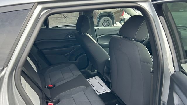 2026 Chevrolet Trax LS - Photo 28
