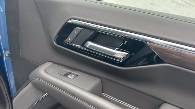 2026 Chevrolet Suburban LT - Photo 50