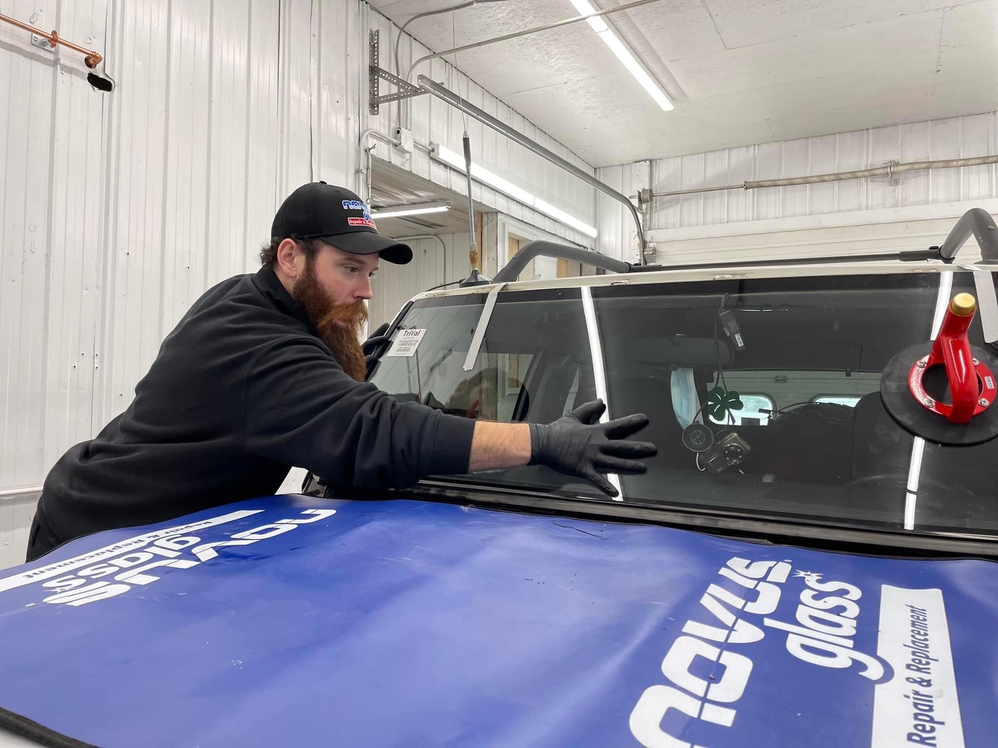 Services NOVUS Glass VT