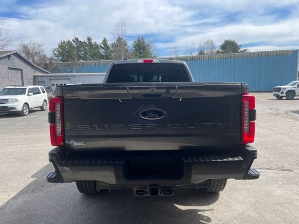 Used 2024 Ford F-350SD Lariat Truck