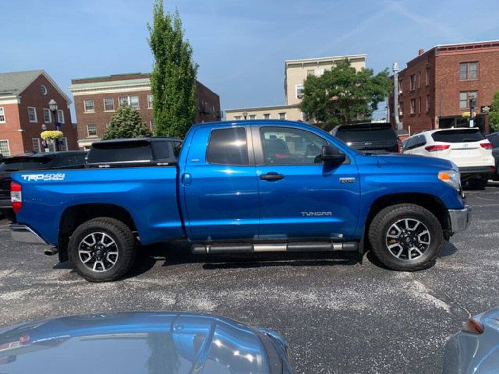 Used 2017 Toyota Tundra SR5 Truck