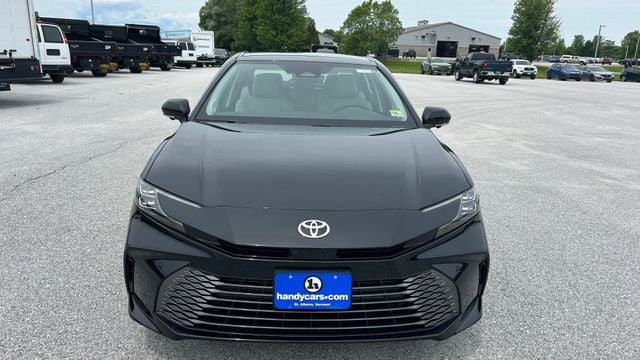 2026 Toyota Camry XLE - Photo 9