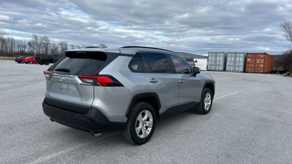 Used 2021 Toyota RAV4 XLE SUV