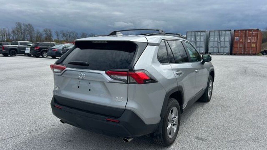 Used 2025 Toyota RAV4 XLE SUV