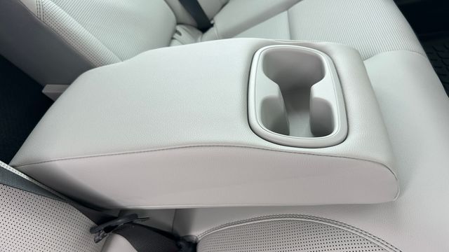 2026 Toyota Camry XLE - Photo 43