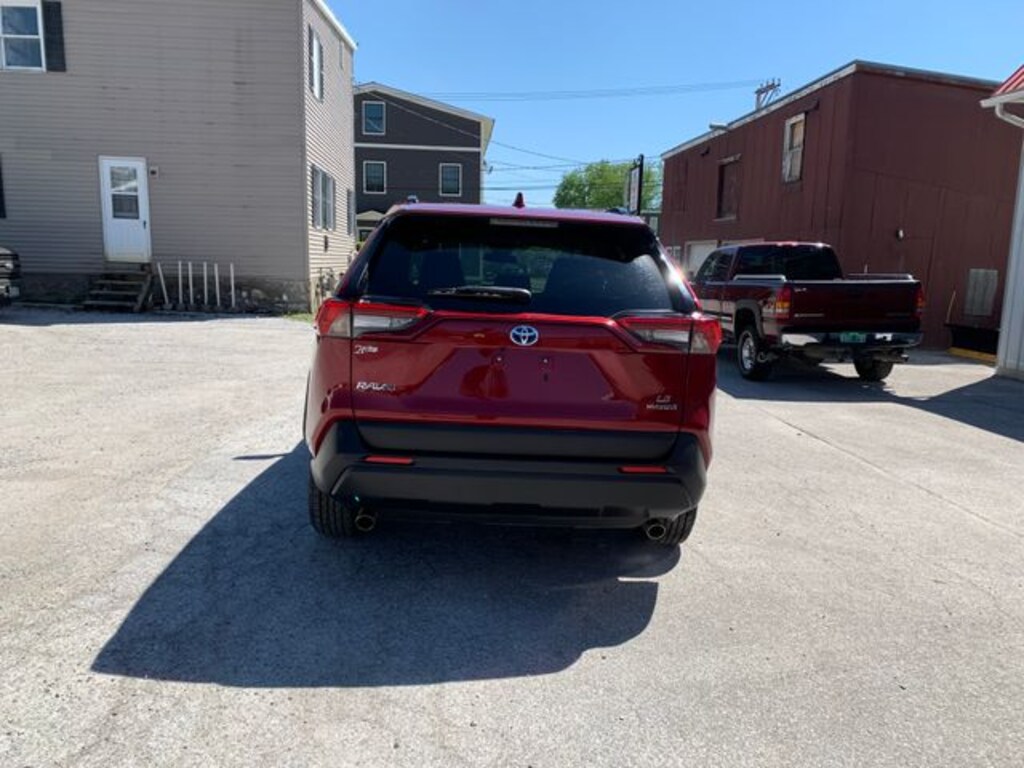 Used 2022 Toyota RAV4 Hybrid LE SUV