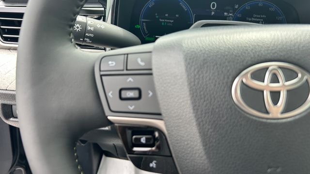 2026 Toyota Camry XLE - Photo 22
