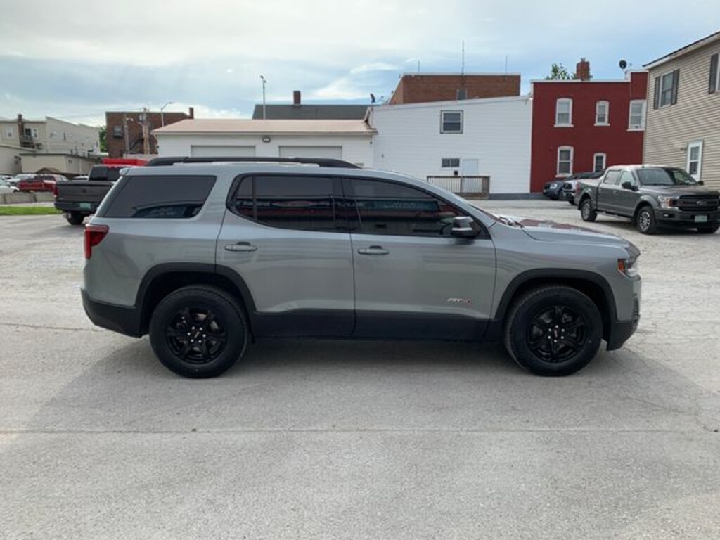 Used 2023 GMC Acadia AT4 SUV