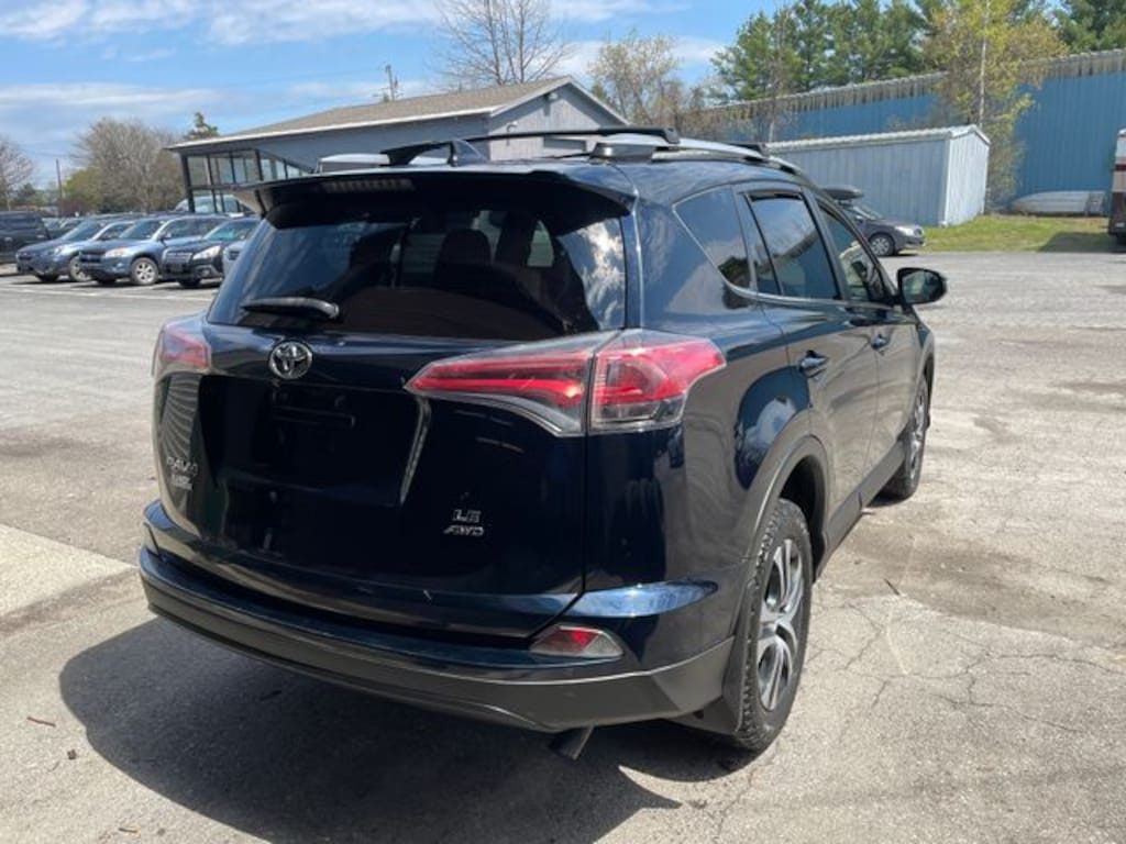 Used 2017 Toyota RAV4 LE SUV