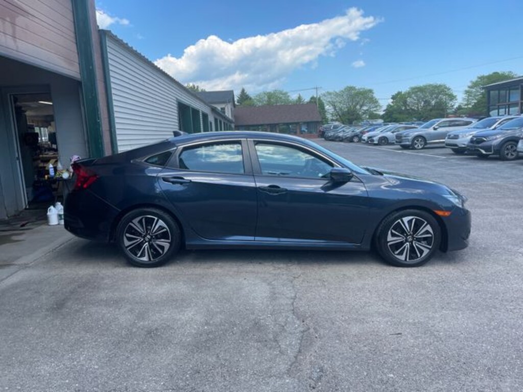 Used 2017 Honda Civic EX-T Sedan