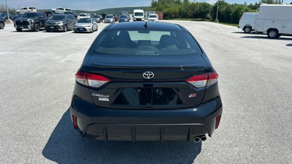 New 2026 Toyota Corolla SE Sedan