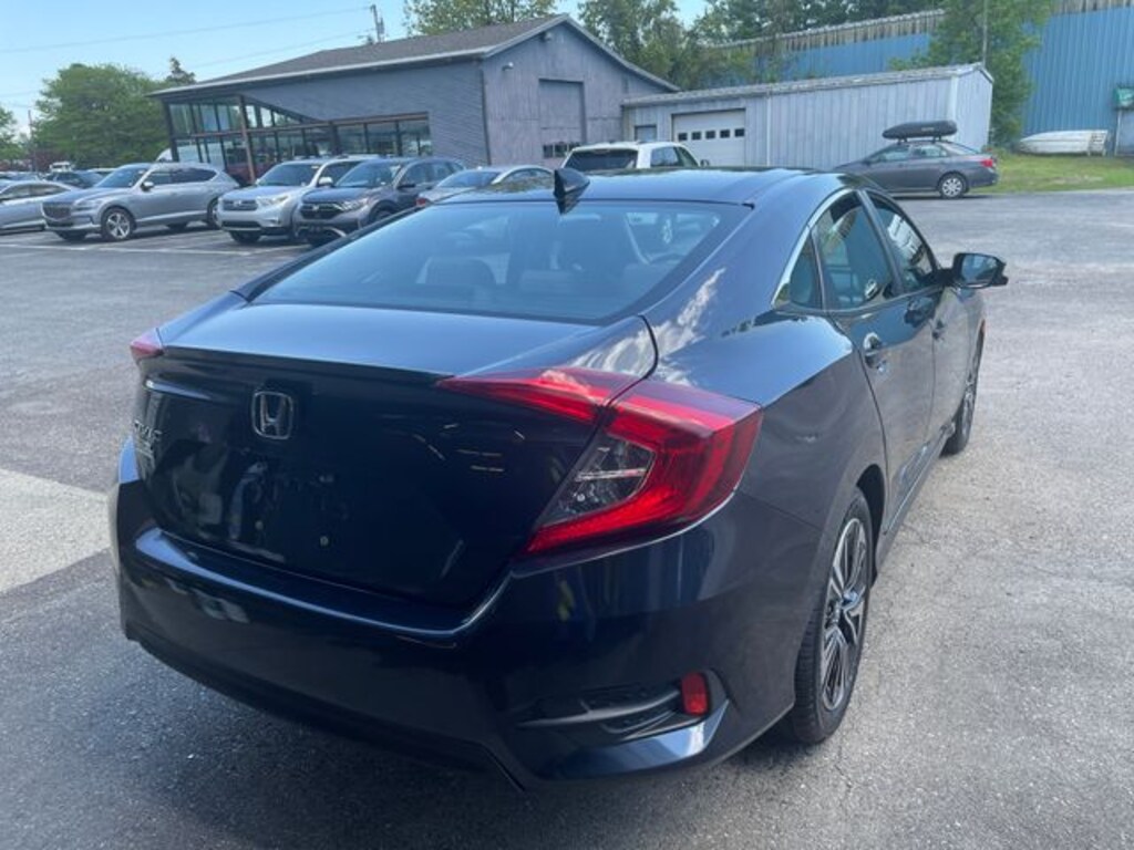 Used 2017 Honda Civic EX-T Sedan