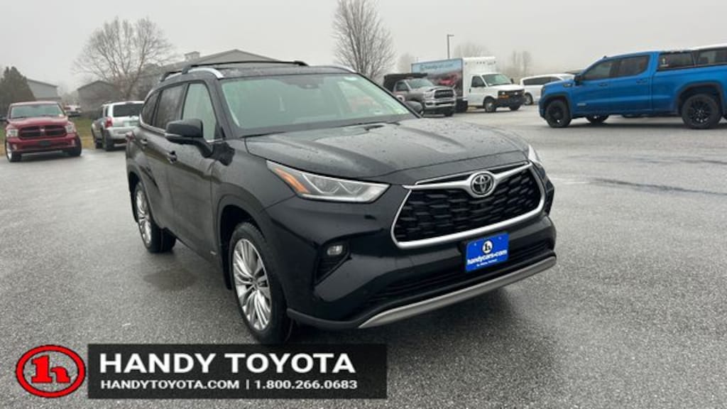 New 2026 Toyota Highlander Hybrid Platinum Sport Utility