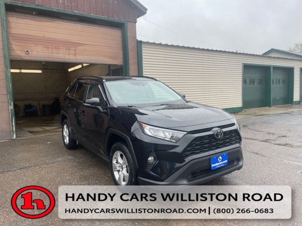 Used 2021 Toyota RAV4 XLE SUV