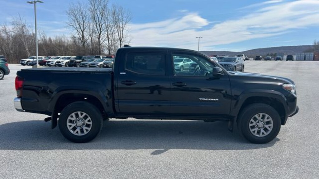 Used 2019 Toyota Tacoma SR5 Truck