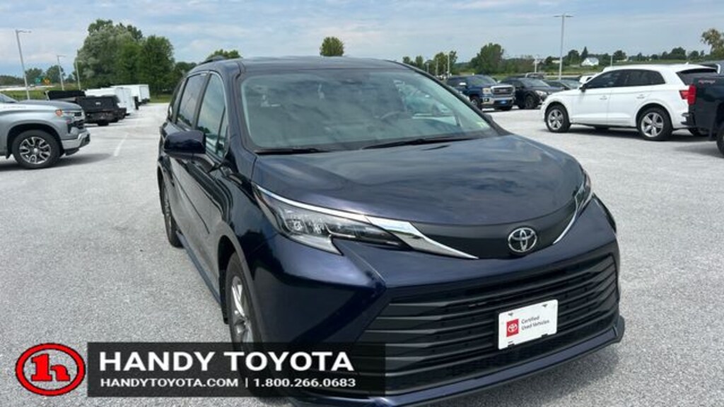 Used 2026 Toyota Sienna LE Minivan/Van
