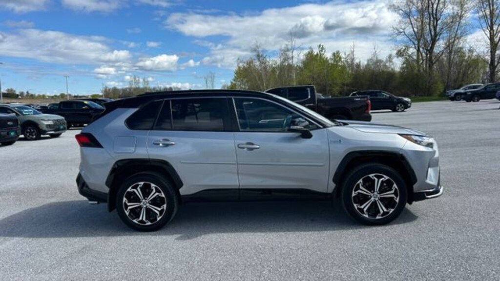 Used 2024 Toyota RAV4 Prime XSE SUV