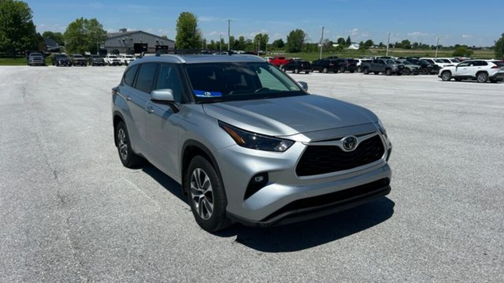 Used 2022 Toyota Highlander XLE SUV