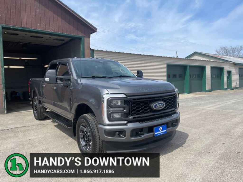 Used 2024 Ford F-350SD Lariat Truck
