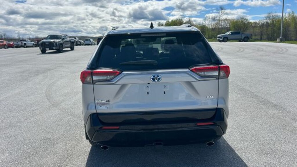 Used 2024 Toyota RAV4 Prime XSE SUV