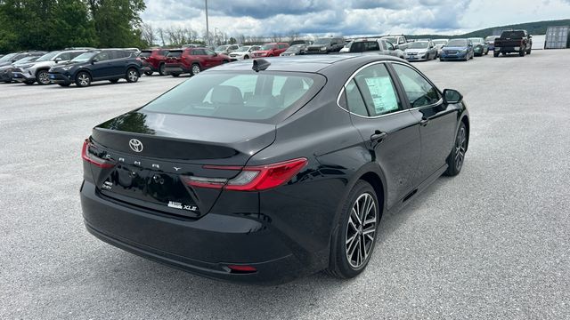 2026 Toyota Camry XLE - Photo 3
