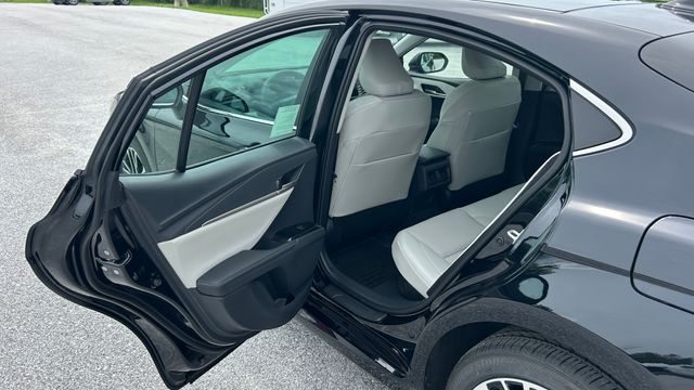 2026 Toyota Camry XLE - Photo 30