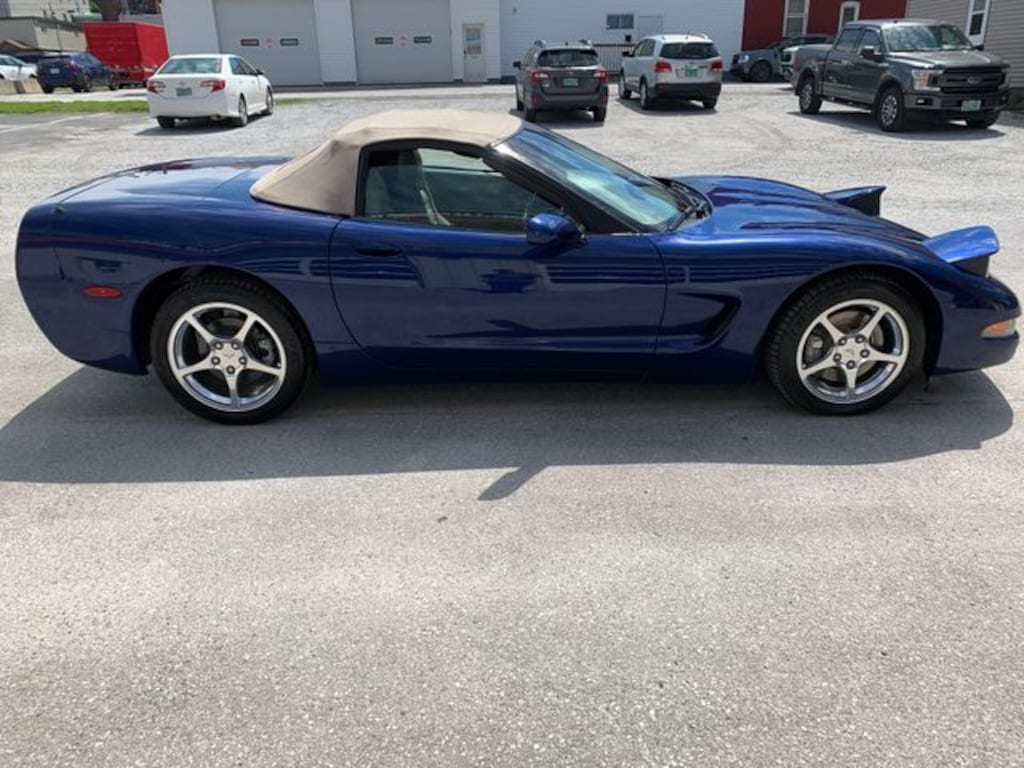 Used 2004 Chevrolet Corvette Base Convertible