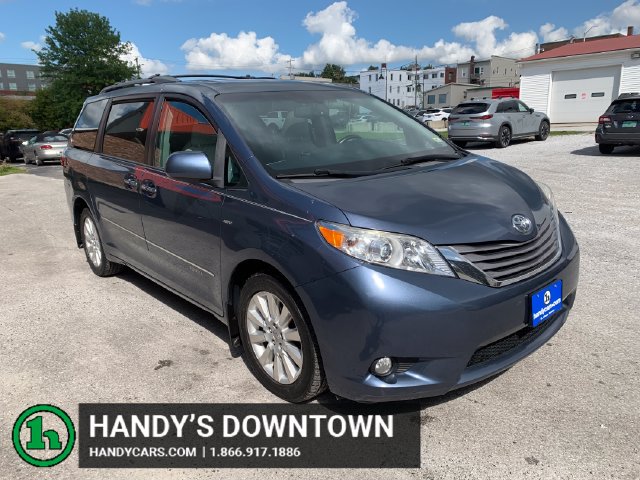 2016 Toyota Sienna XLE