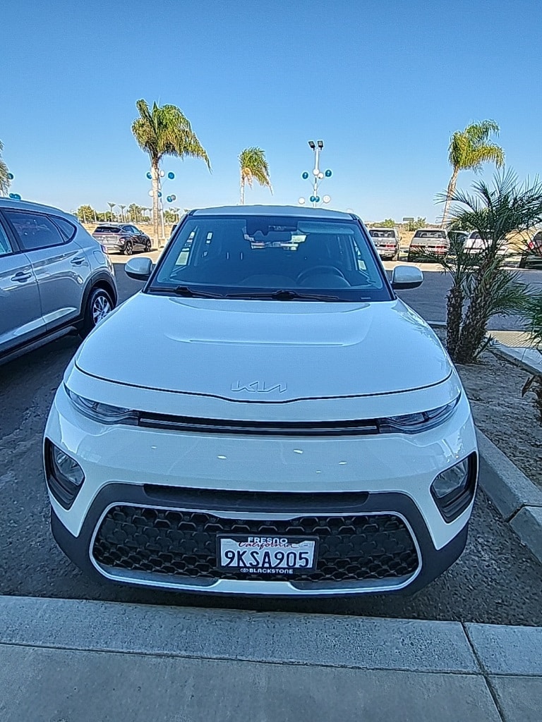 Used 2022 Kia Soul LX with VIN KNDJ23AU8N7175712 for sale in Hanford, CA