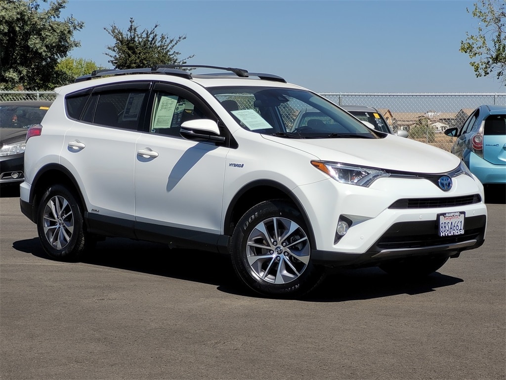 Used 2018 Toyota RAV4 XLE with VIN JTMRJREV7JD155779 for sale in Hanford, CA