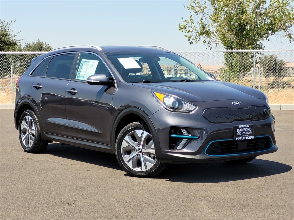 Used 2019 Kia Niro EX Premium with VIN KNDCE3LG7K5026108 for sale in Hanford, CA