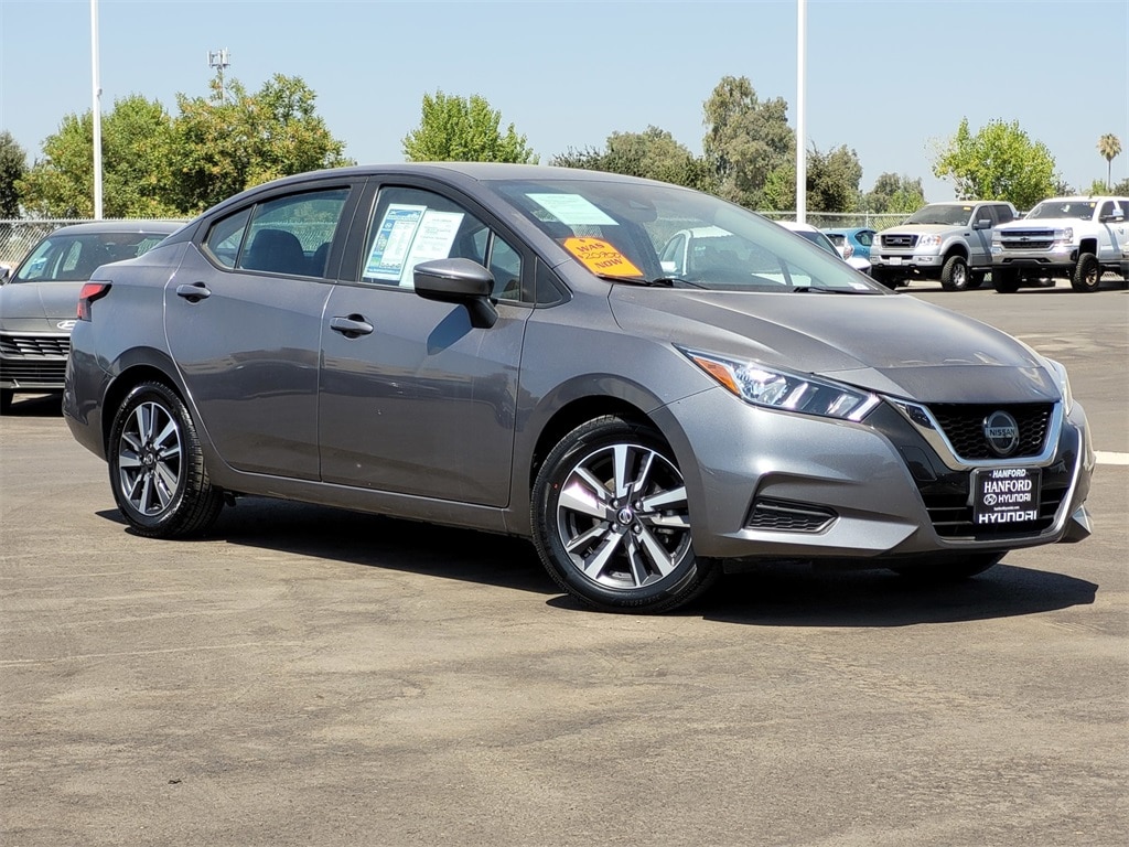 Used 2021 Nissan Versa Sedan SV with VIN 3N1CN8EV5ML872302 for sale in Hanford, CA