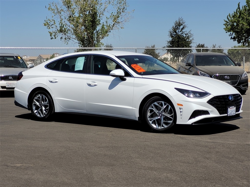 Used 2022 Hyundai Sonata SEL with VIN KMHL64JA0NA235618 for sale in Hanford, CA