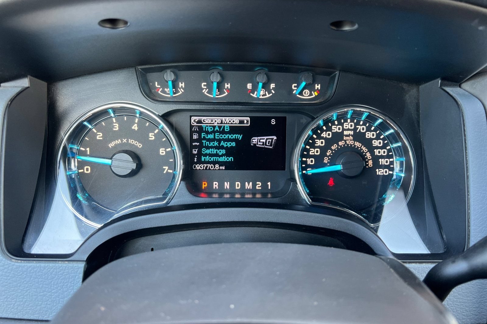 2013 Ford F-150 XLT - Photo 18
