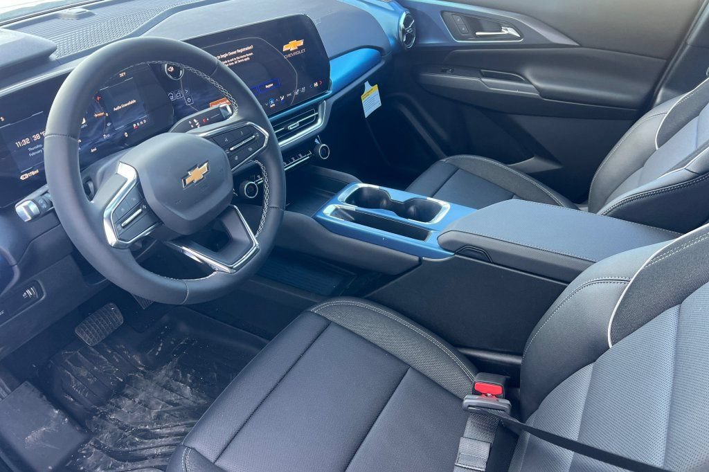 2026 Chevrolet Equinox EV 2LT - Photo 7