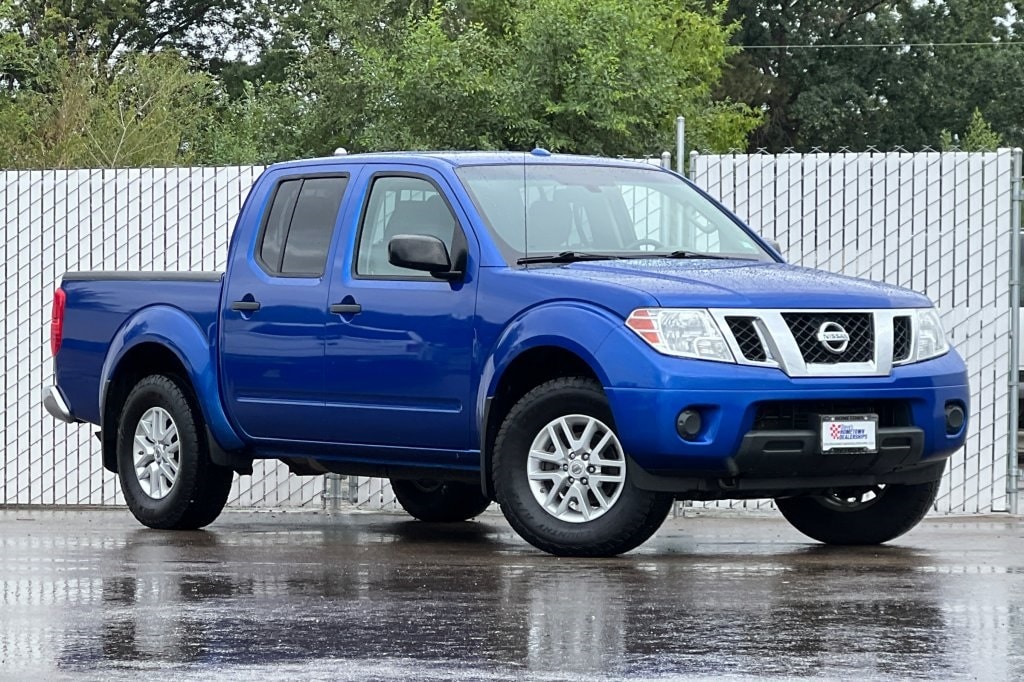 Used 2015 Nissan Frontier SV with VIN 1N6AD0EV8FN747559 for sale in Fruitland, ID