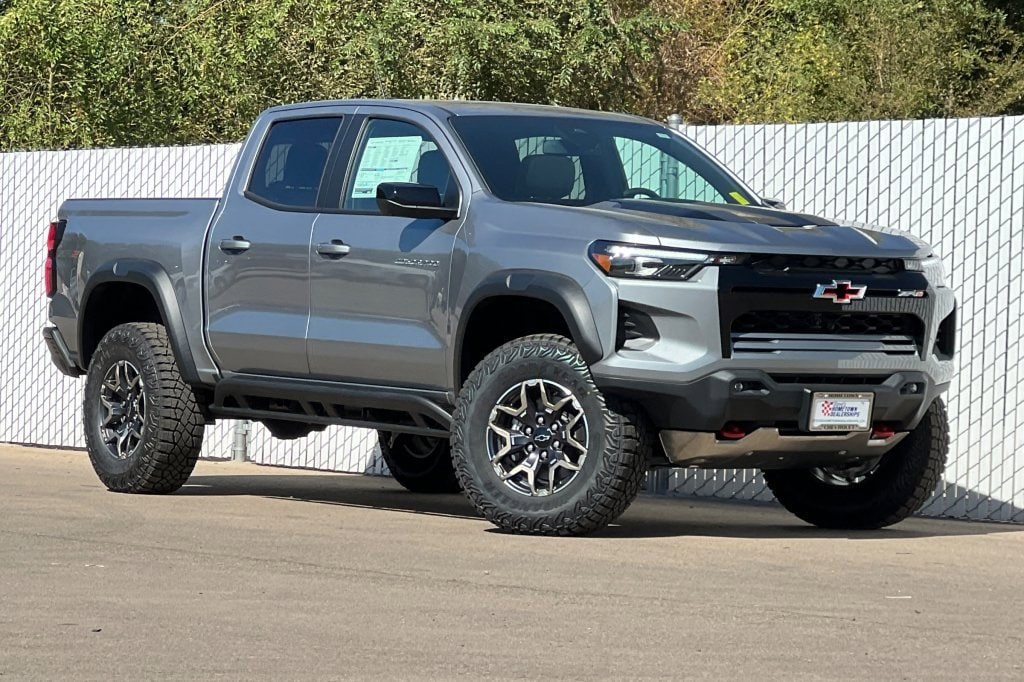 New 2026 Chevrolet Colorado ZR2 Truck
