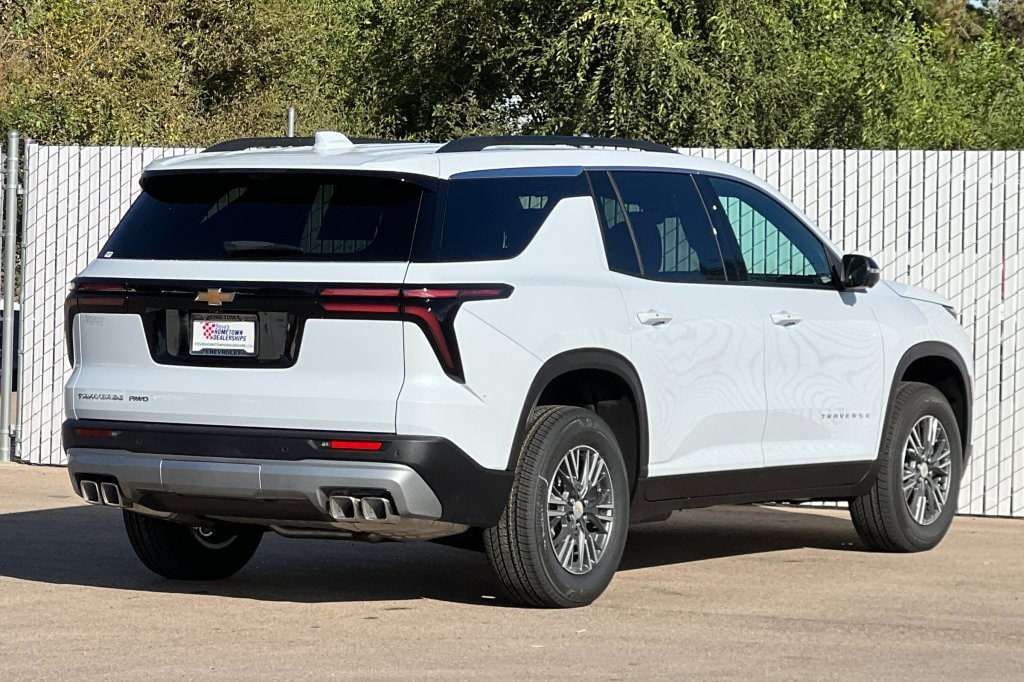 New 2026 Chevrolet Traverse LT SUV