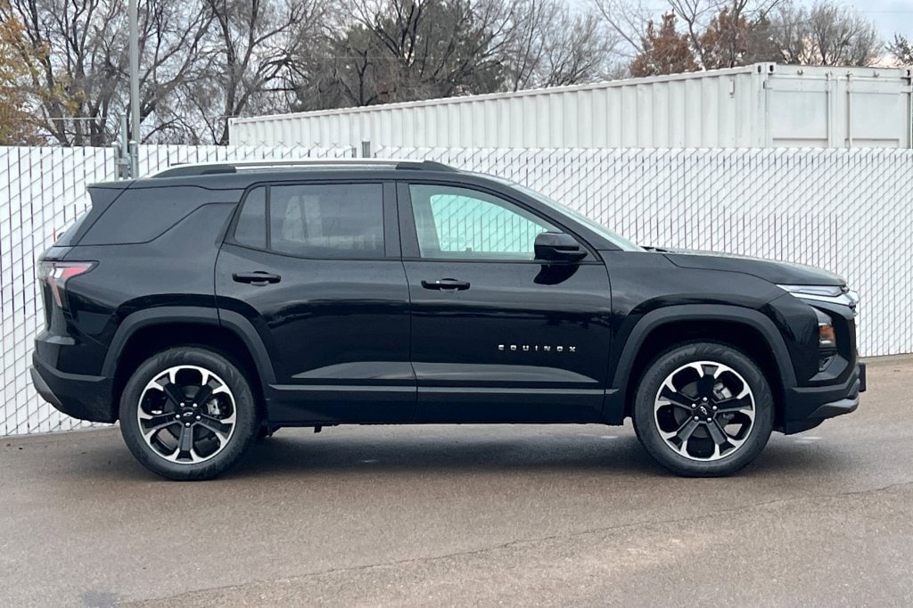 New 2026 Chevrolet Equinox LT SUV