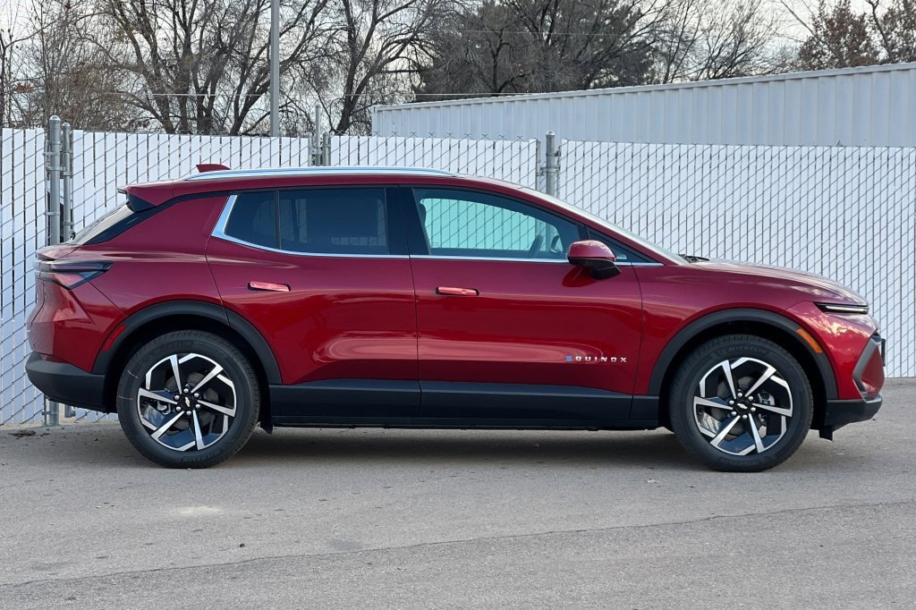 New 2026 Chevrolet Equinox EV LT SUV