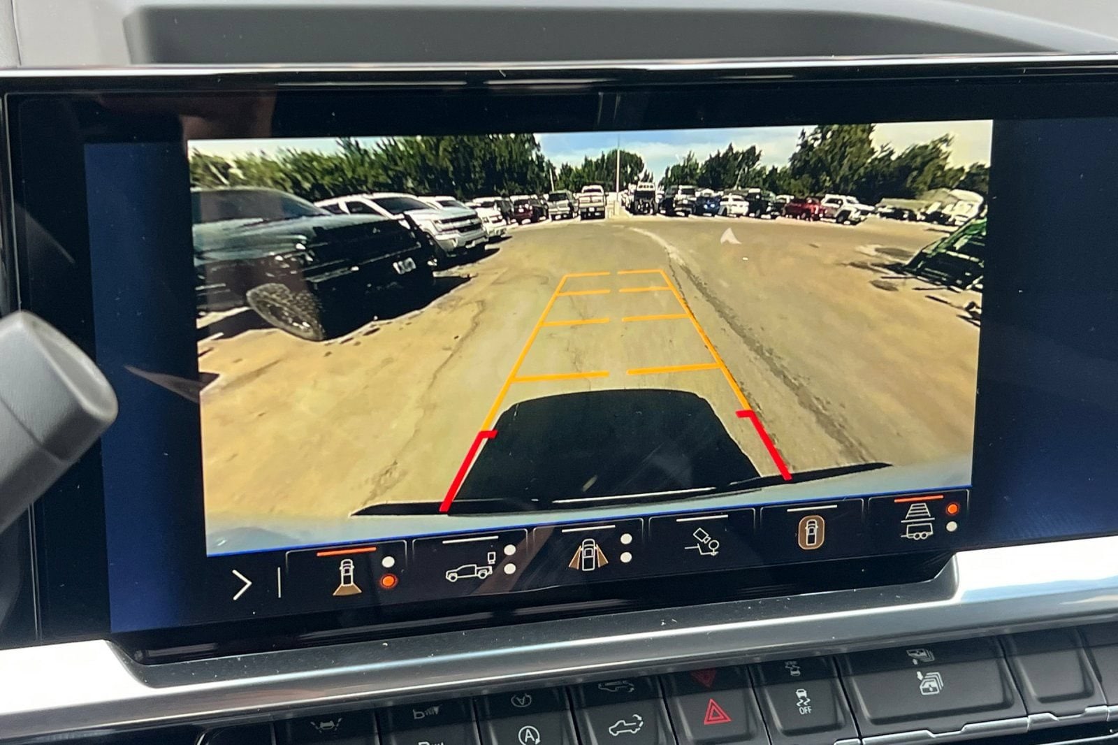 2026 Chevrolet Silverado 1500 LT - Photo 15