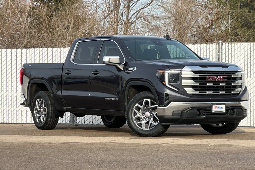 Used 2022 GMC Sierra 1500 SLE Truck Crew Cab