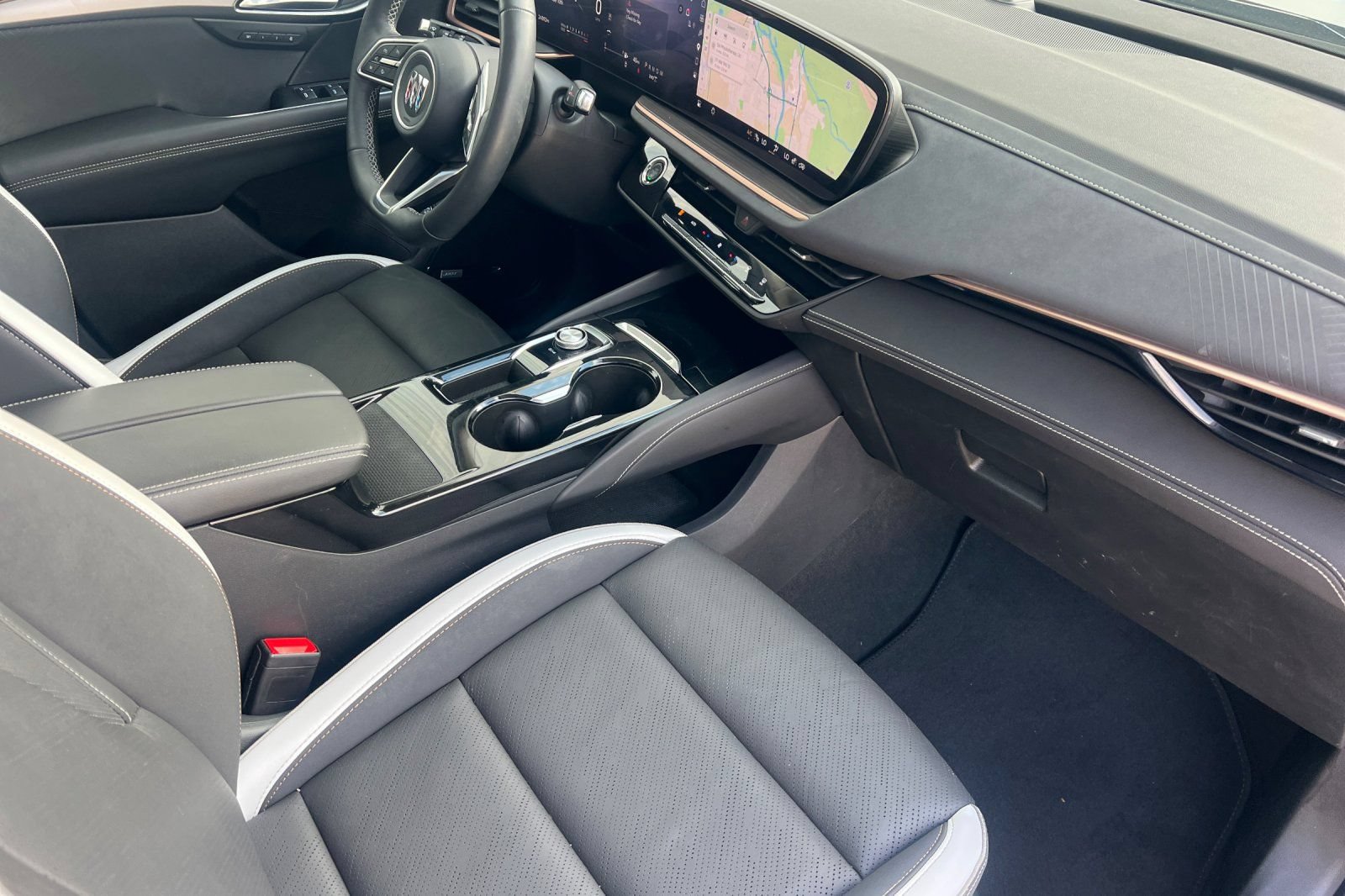 2025 Buick Envision Sport Touring - Photo 13
